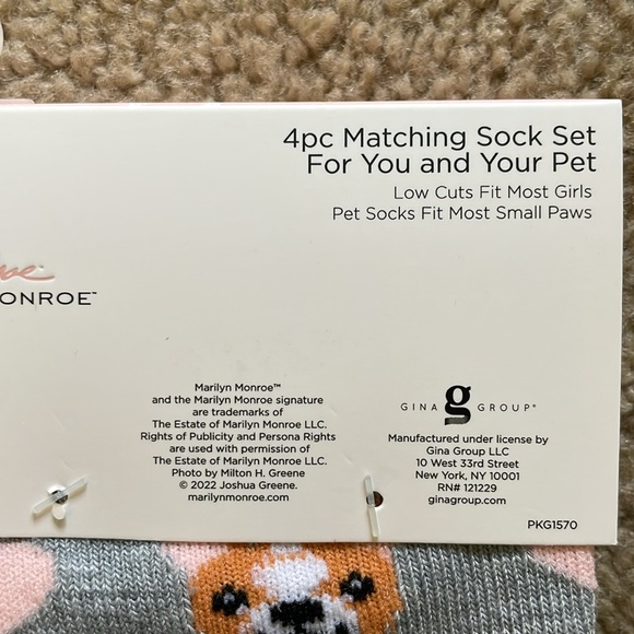 Marilyn Monroe 4 Piece Matching Socket Set For You & Pet - Picture 9 of 9